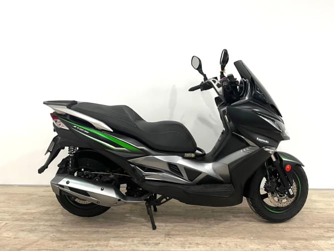 Comprar KAWASAKI J125 2016 de segunda mano KAWASAKI J125 2016 de segunda mano