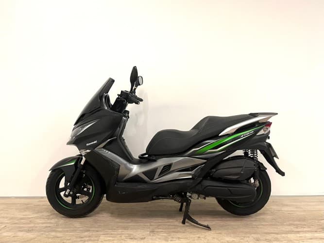 Comprar KAWASAKI J125 2016 de segunda mano KAWASAKI J125 2016 de segunda mano