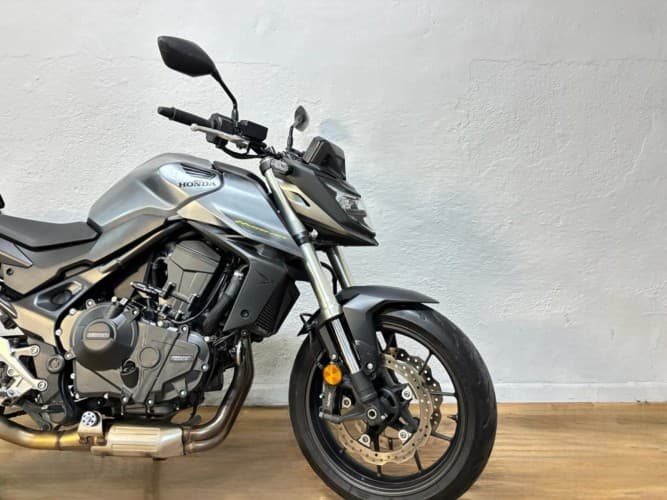 Comprar HONDA CB 750 HORNET (A) 2023 de segunda mano HONDA CB 750 HORNET (A) 2023 de segunda mano