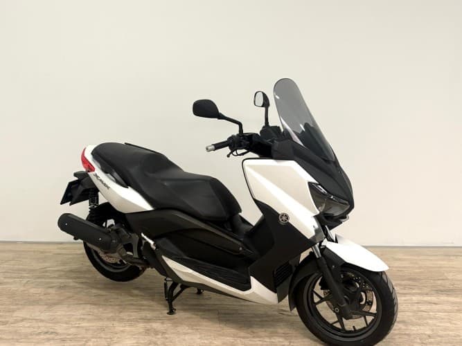Comprar YAMAHA XMAX 125 2014 de segunda mano YAMAHA XMAX 125 2014 de segunda mano