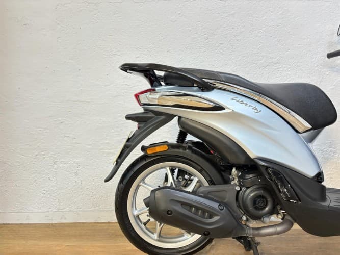Comprar PIAGGIO LIBERTY 50 2024 de segunda mano PIAGGIO LIBERTY 50 2024 de segunda mano