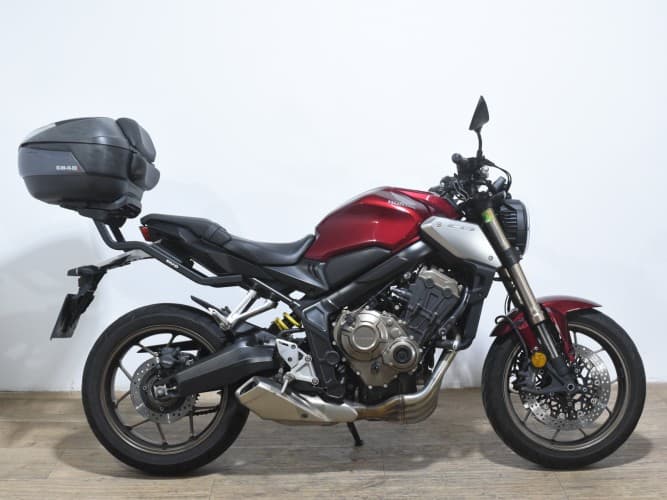 HONDA CB 650 R (A) (TOP CASE) 2022 de segunda mano