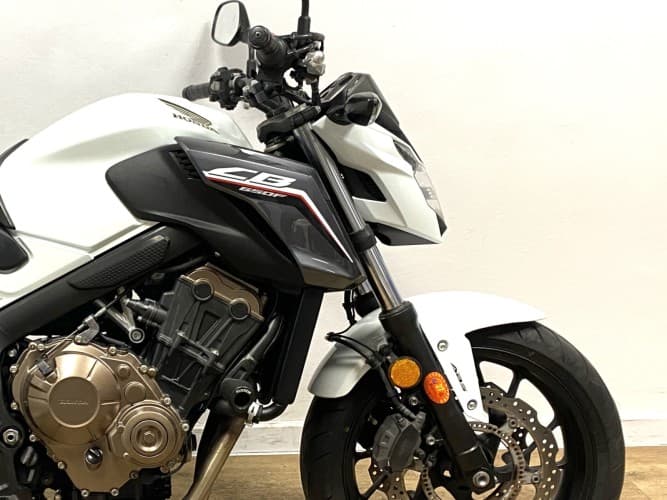 Comprar HONDA CB 650 F (A) 2019 de segunda mano HONDA CB 650 F (A) 2019 de segunda mano