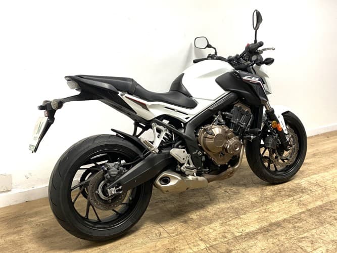Comprar HONDA CB 650 F (A) 2019 de segunda mano HONDA CB 650 F (A) 2019 de segunda mano