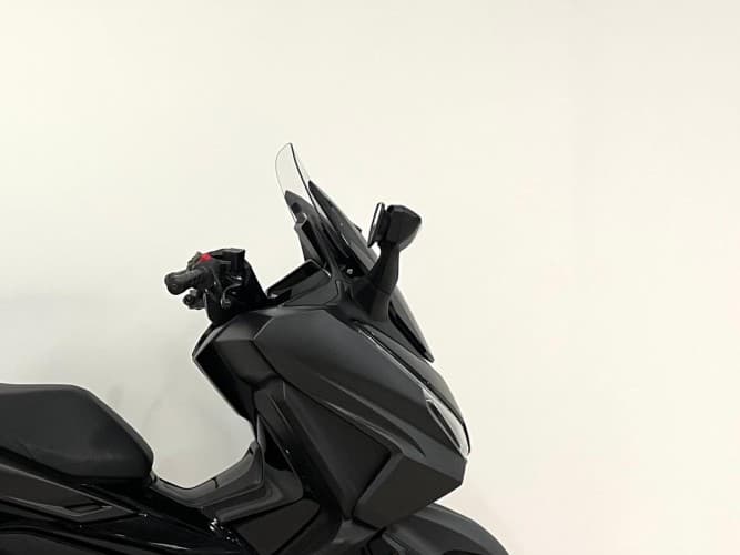 Comprar HONDA FORZA 350 2023 de segunda mano HONDA FORZA 350 2023 de segunda mano
