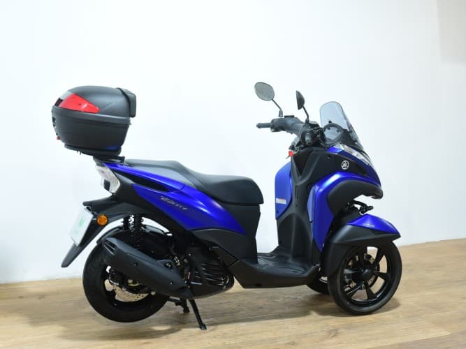 Comprar YAMAHA TRICITY 125 2020 de segunda mano YAMAHA TRICITY 125 2020 de segunda mano