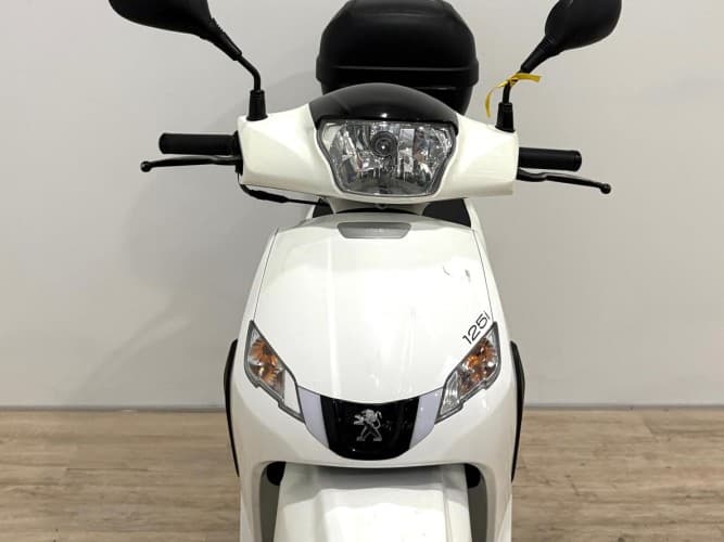 PEUGEOT TWEET 125 (TOP CASE) (IVA DEDUCIBLE) 2023 de segunda mano