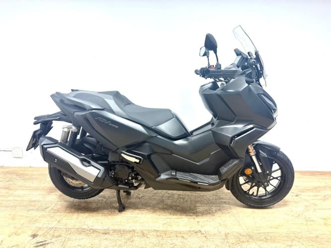 Comprar HONDA ADV 350 2024 de segunda mano HONDA ADV 350 2024 de segunda mano