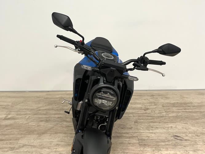 Comprar HONDA CB 125 R 2025 de segunda mano HONDA CB 125 R 2025 de segunda mano