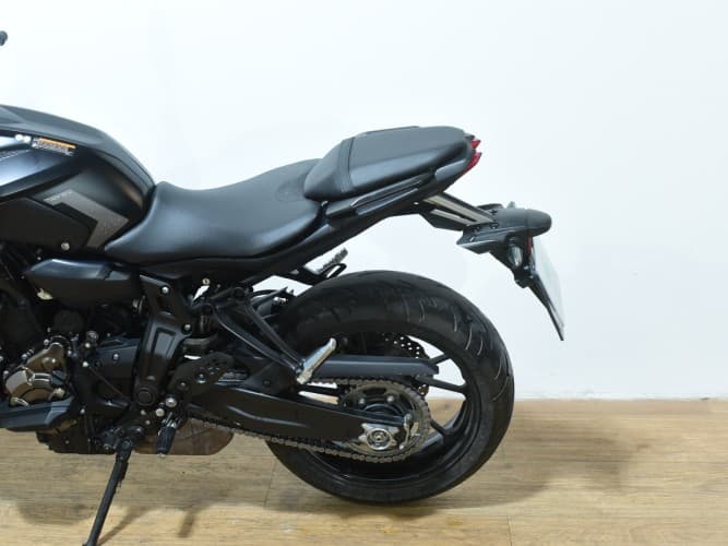Comprar YAMAHA MT-07 (A2) 2020 de segunda mano YAMAHA MT-07 (A2) 2020 de segunda mano