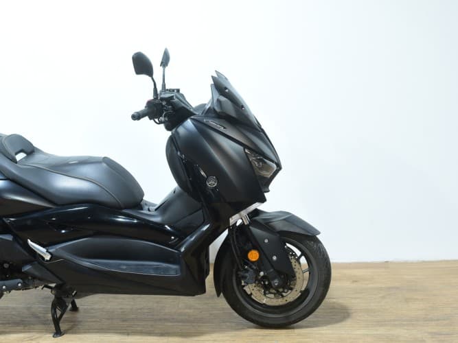 Comprar YAMAHA XMAX 400 (IRON MAX) 2019 de segunda mano YAMAHA XMAX 400 (IRON MAX) 2019 de segunda mano