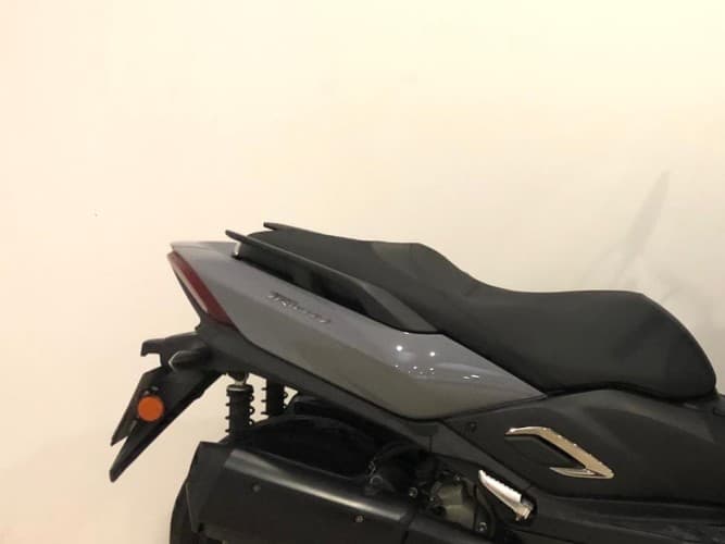 YAMAHA TRICITY 300 2022 de segunda mano