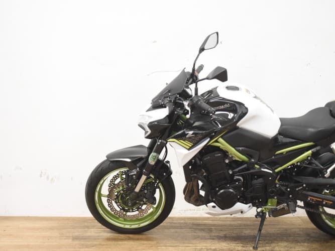 Comprar KAWASAKI Z 900 (A2) 2021 de segunda mano KAWASAKI Z 900 (A2) 2021 de segunda mano