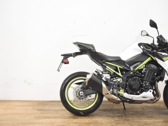 Comprar KAWASAKI Z 900 (A2) 2021 de segunda mano KAWASAKI Z 900 (A2) 2021 de segunda mano