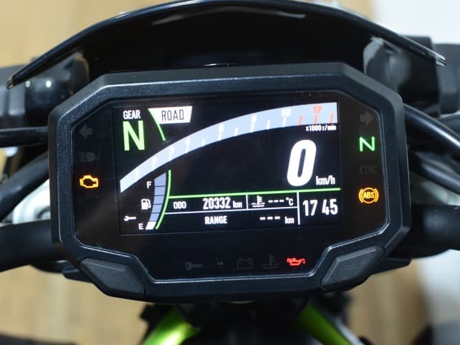 Comprar KAWASAKI Z 900 (A2) 2021 de segunda mano KAWASAKI Z 900 (A2) 2021 de segunda mano