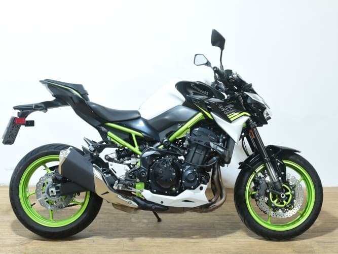 Comprar KAWASAKI Z 900 (A2) 2021 de segunda mano KAWASAKI Z 900 (A2) 2021 de segunda mano