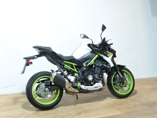 Comprar KAWASAKI Z 900 (A2) 2021 de segunda mano KAWASAKI Z 900 (A2) 2021 de segunda mano