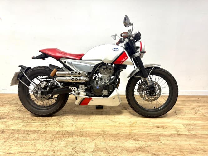 FB MONDIAL HPS 125 2018 de segunda mano