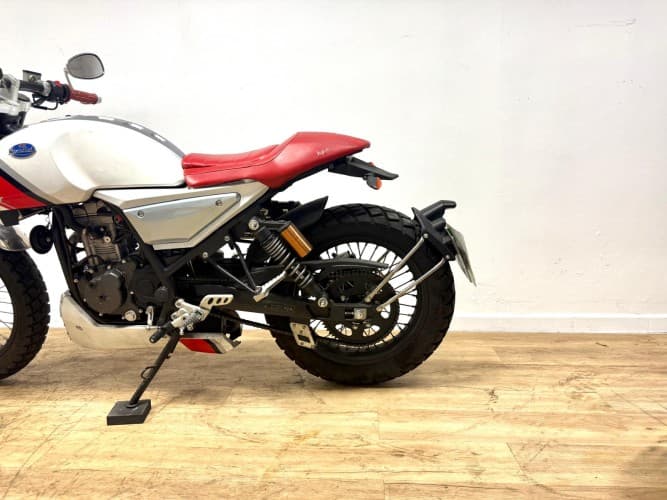 FB MONDIAL HPS 125 2018 de segunda mano