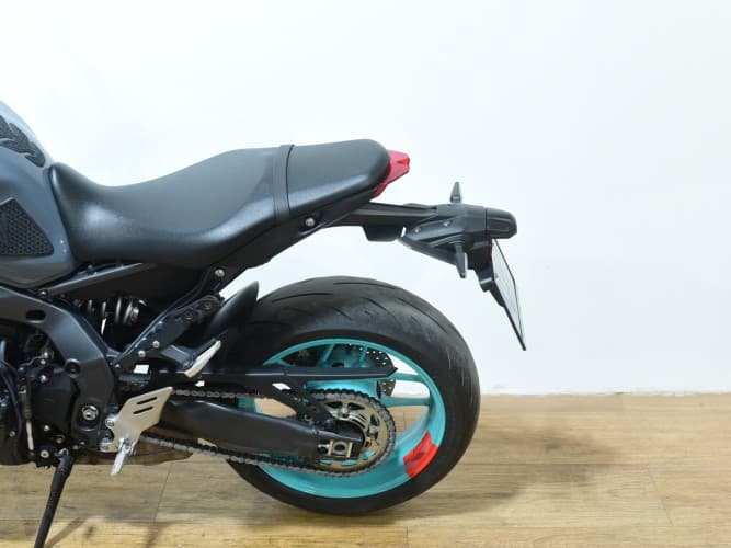 Comprar YAMAHA MT-09 (A2) 2023 de segunda mano YAMAHA MT-09 (A2) 2023 de segunda mano