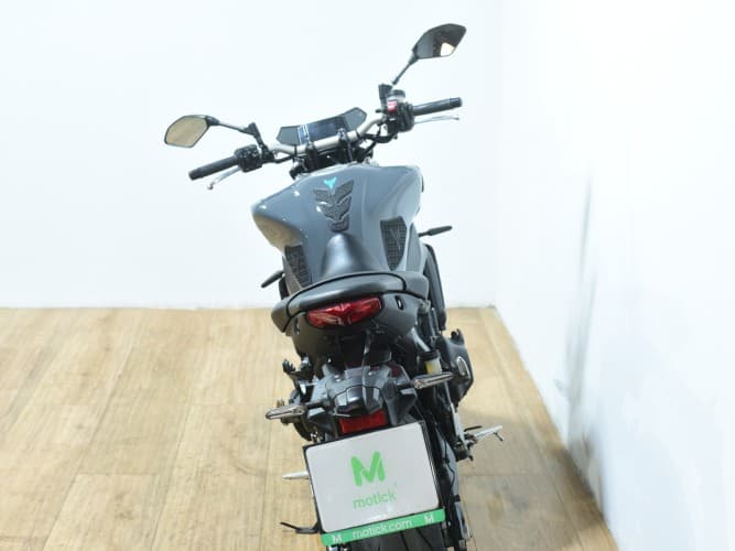Comprar YAMAHA MT-09 (A2) 2023 de segunda mano YAMAHA MT-09 (A2) 2023 de segunda mano