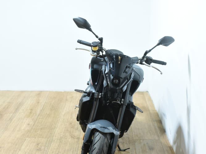 Comprar YAMAHA MT-09 (A2) 2023 de segunda mano YAMAHA MT-09 (A2) 2023 de segunda mano