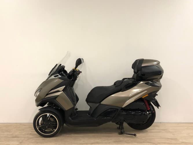PEUGEOT PEUGEOT METROPOLIS 400 SW (BAUL) (IVA DEDUCIBLE) 2023 de segunda mano