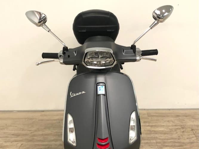VESPA SPRINT 50 2024 de segunda mano