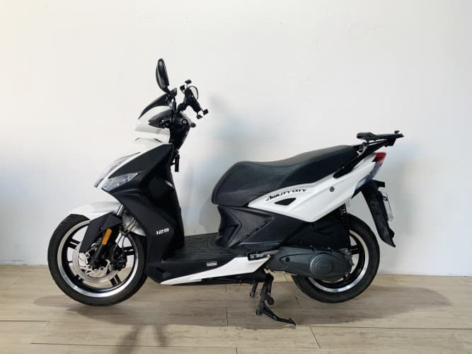 Comprar KYMCO AGILITY CITY 125 2023 de segunda mano KYMCO AGILITY CITY 125 2023 de segunda mano