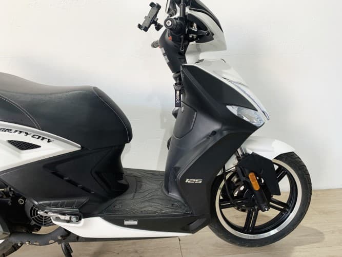 Comprar KYMCO AGILITY CITY 125 2023 de segunda mano KYMCO AGILITY CITY 125 2023 de segunda mano