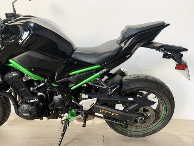 Comprar KAWASAKI Z 900 (A2) 2021 de segunda mano KAWASAKI Z 900 (A2) 2021 de segunda mano