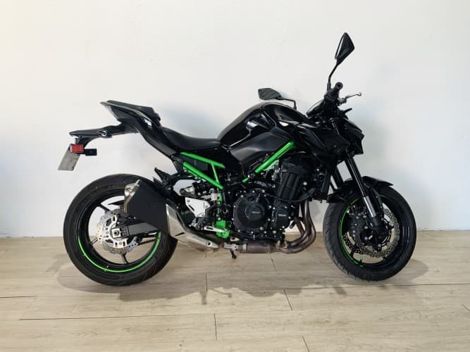 Comprar KAWASAKI Z 900 (A2) 2021 de segunda mano KAWASAKI Z 900 (A2) 2021 de segunda mano