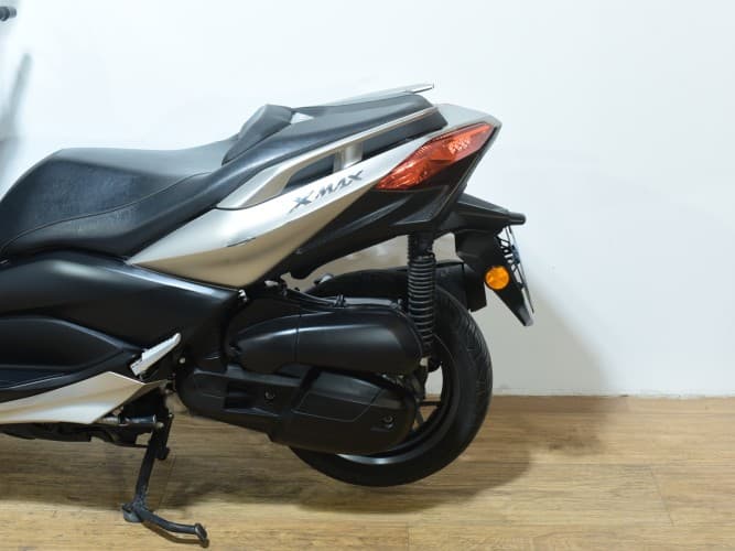YAMAHA XMAX 125 2020 de segunda mano