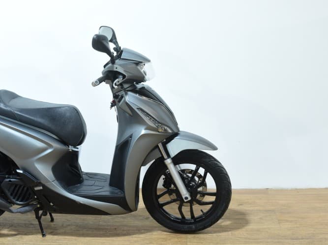 Comprar KYMCO PEOPLE 125 S 2023 de segunda mano KYMCO PEOPLE 125 S 2023 de segunda mano
