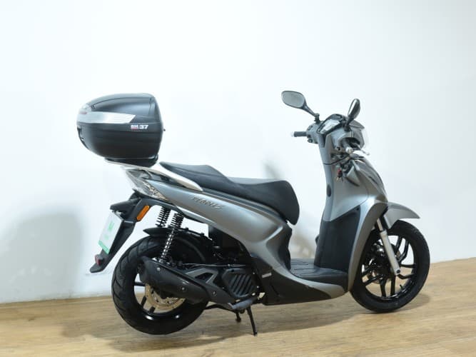 Comprar KYMCO PEOPLE 125 S 2023 de segunda mano KYMCO PEOPLE 125 S 2023 de segunda mano