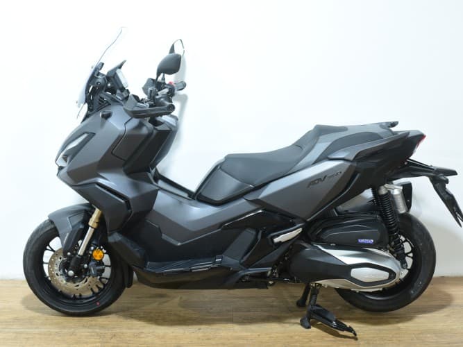 Comprar HONDA ADV 350 2021 de segunda mano HONDA ADV 350 2021 de segunda mano
