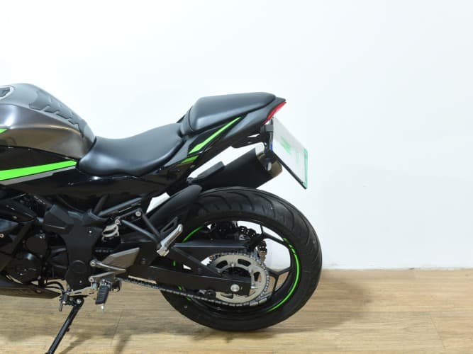 KAWASAKI NINJA 125 2024 de segunda mano