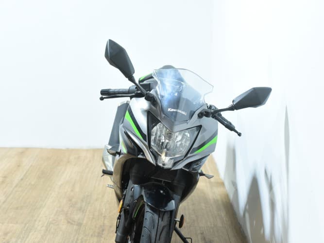 KAWASAKI NINJA 125 2024 de segunda mano