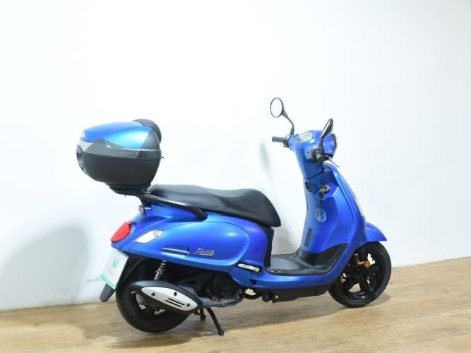 Comprar SYM FIDDLE 125 2022 de segunda mano SYM FIDDLE 125 2022 de segunda mano