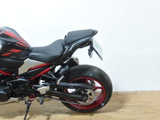 Comprar KAWASAKI Z 900 (E) (A2) 2023 de segunda mano KAWASAKI Z 900 (E) (A2) 2023 de segunda mano