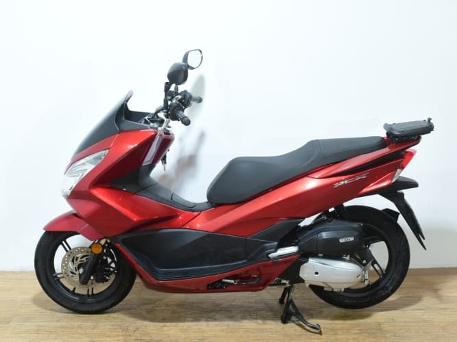 Comprar HONDA PCX 125 2018 de segunda mano HONDA PCX 125 2018 de segunda mano