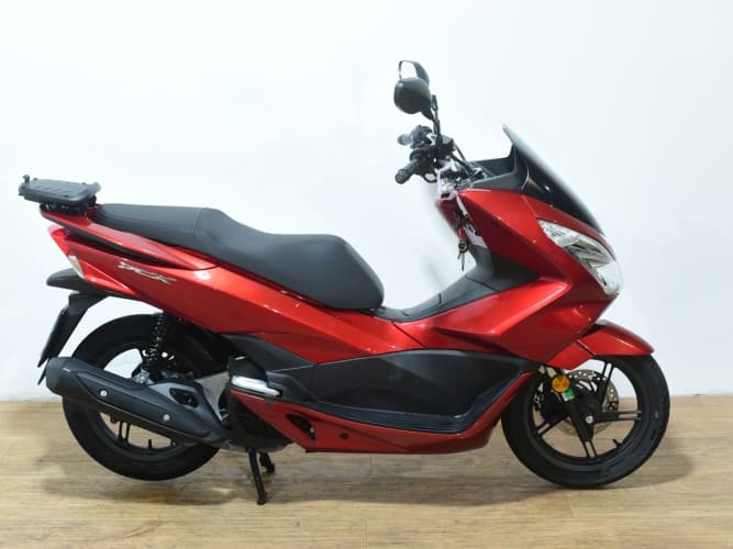 Comprar HONDA PCX 125 2018 de segunda mano HONDA PCX 125 2018 de segunda mano