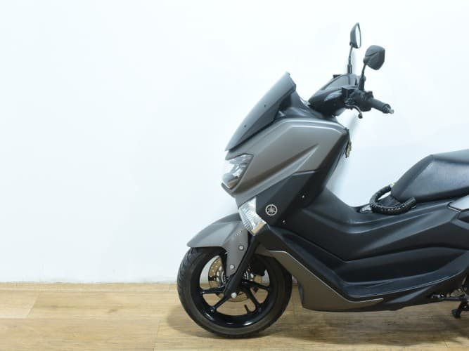 YAMAHA NMAX 125 2020 de segunda mano