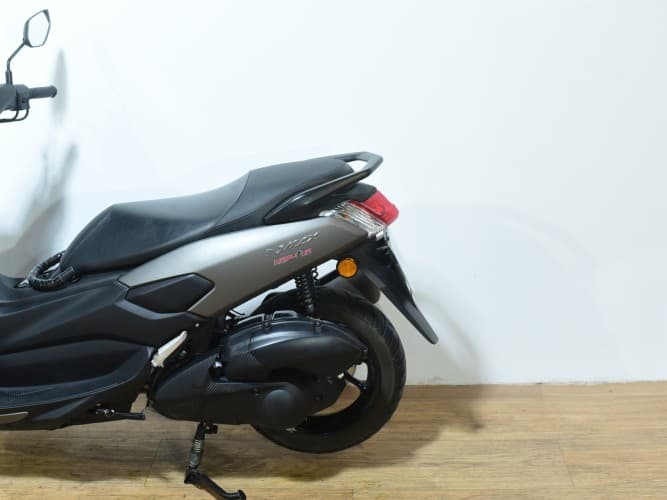 YAMAHA NMAX 125 2020 de segunda mano