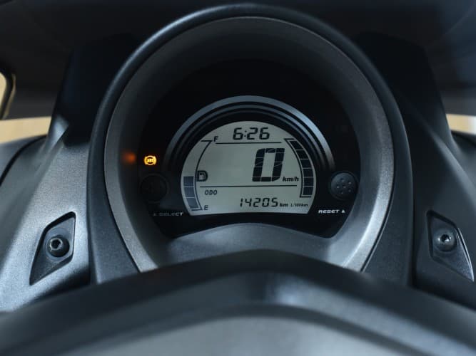 YAMAHA NMAX 125 2020 de segunda mano