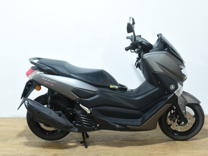 YAMAHA NMAX 125 2020 de segunda mano