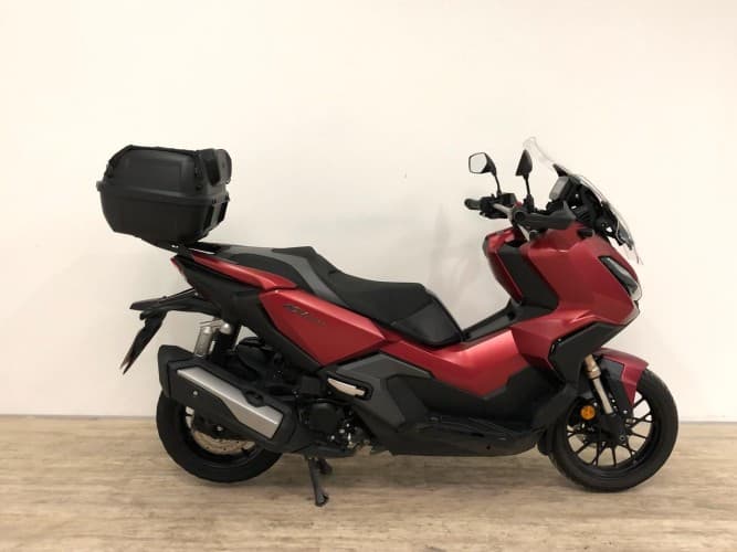 HONDA ADV 350 2023 de segunda mano
