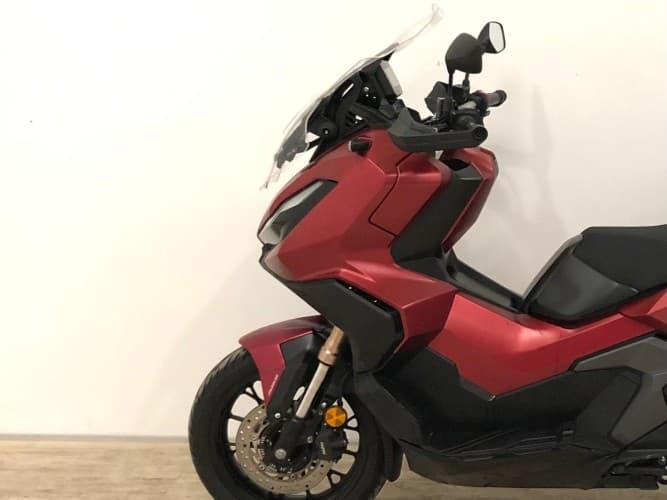 HONDA ADV 350 2023 de segunda mano