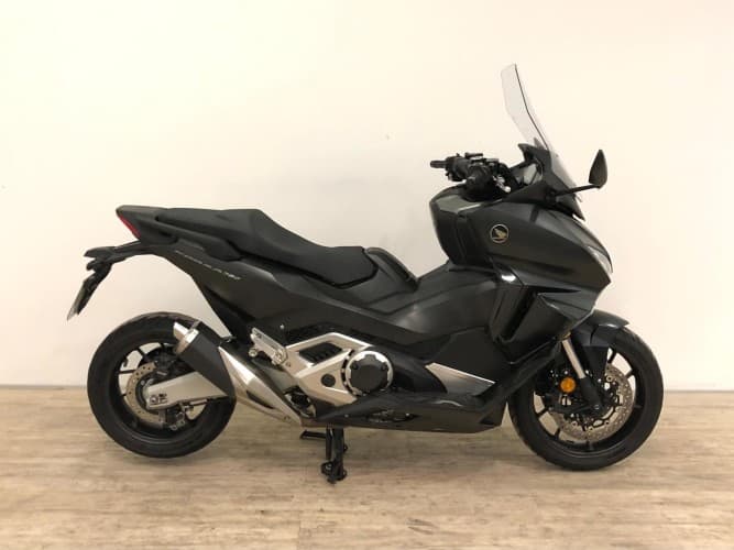 HONDA FORZA 750 (A) 2023 de segunda mano