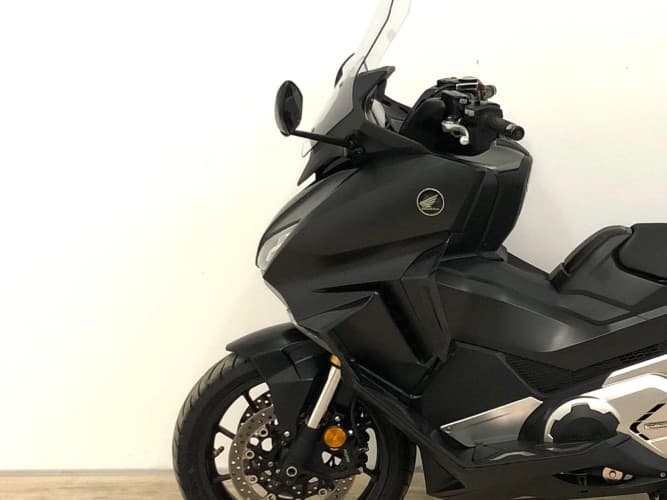 HONDA FORZA 750 (A) 2023 de segunda mano